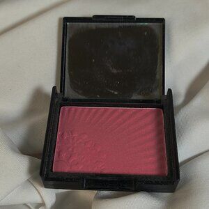 Mark Wins Blush